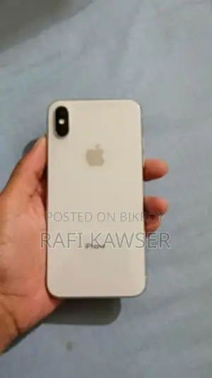 Apple iPhone X (Used)