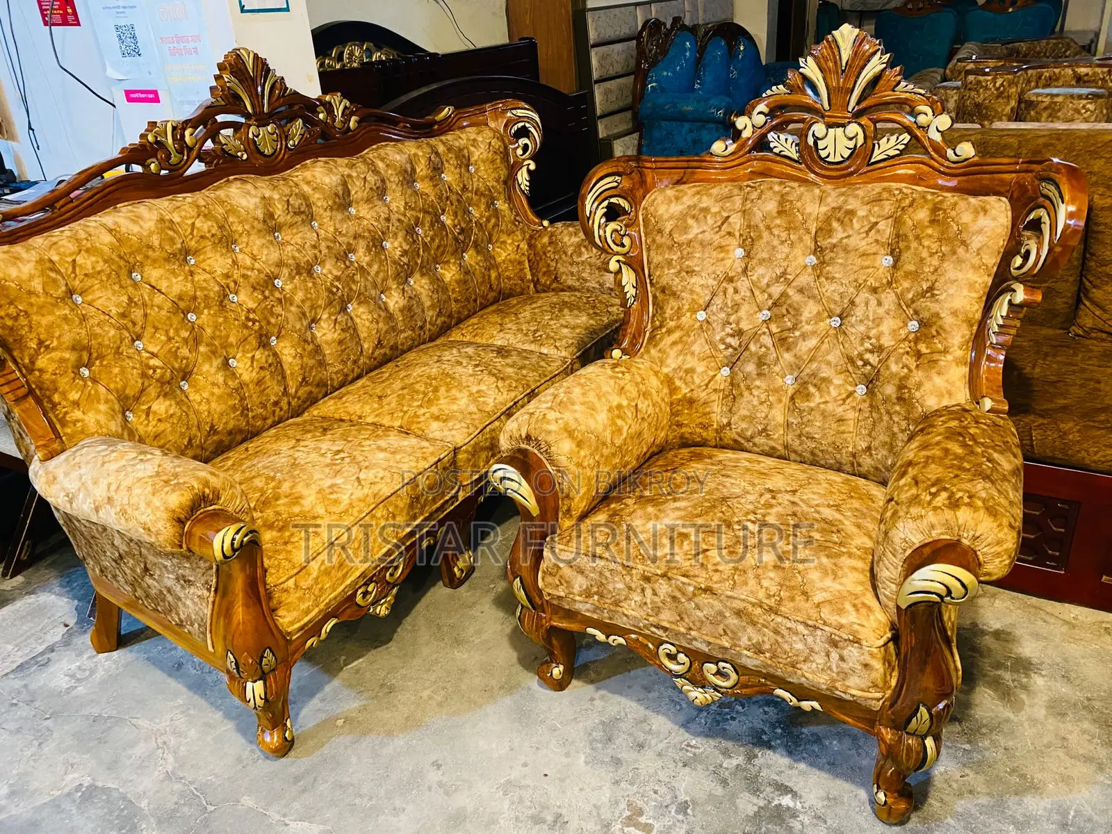 Stylish 6-Seater Sofa Set