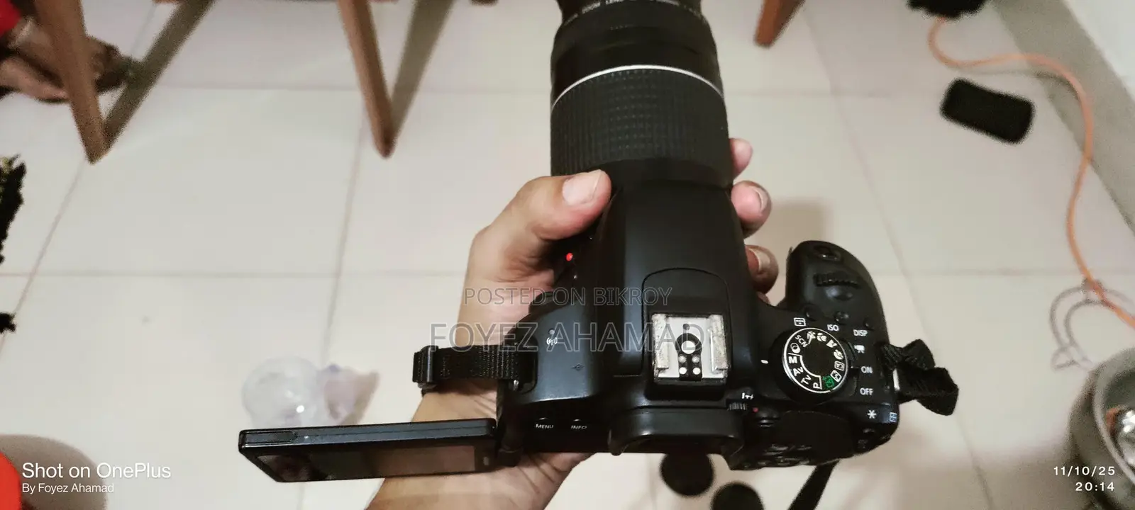 Canon 800D