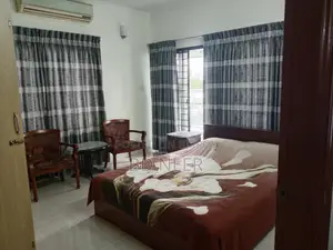 wonderful furnish 3 Bed room apt rent in banani