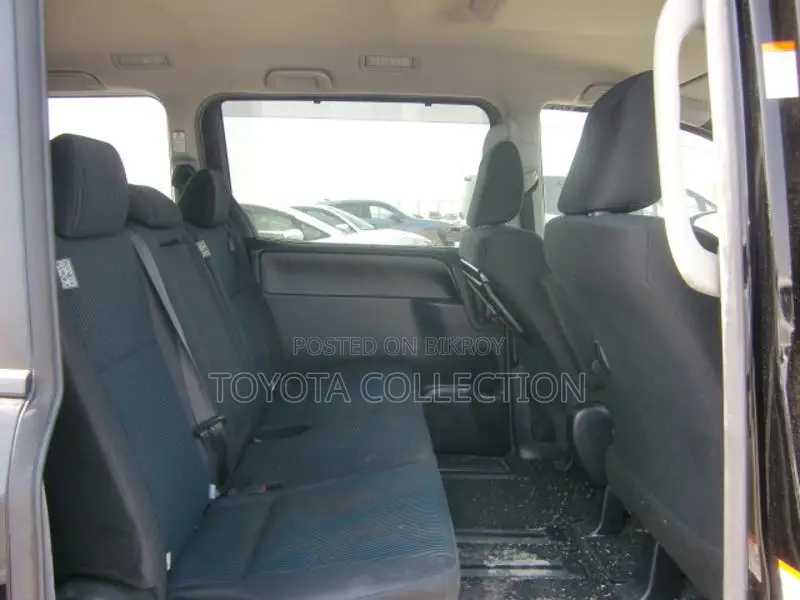 Toyota Noah X PUSH START 2020