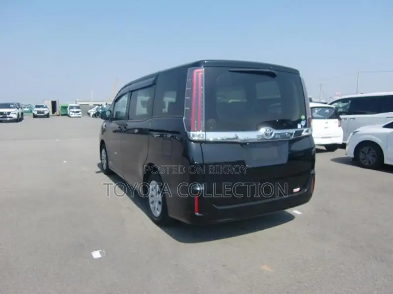 Toyota Noah X PUSH START 2020