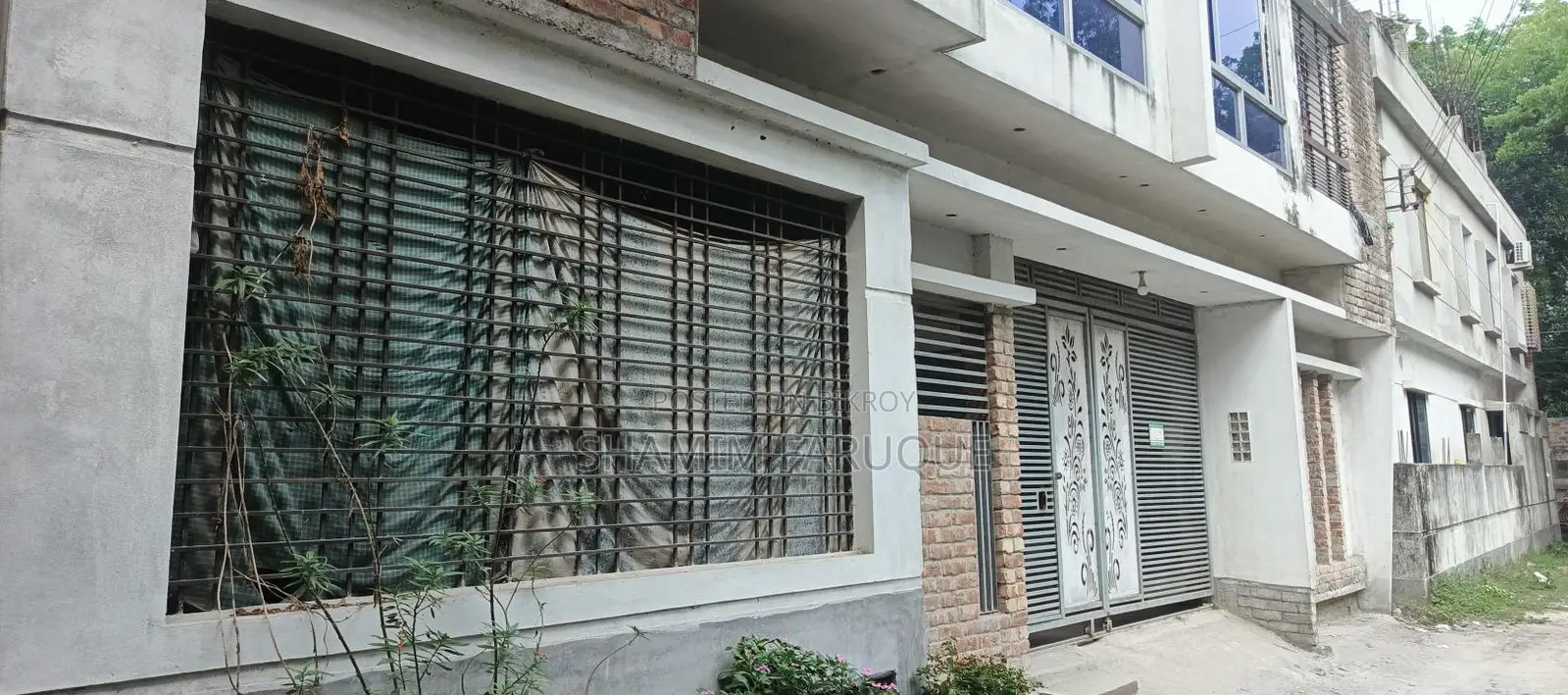 Brand New Modern House for Sale