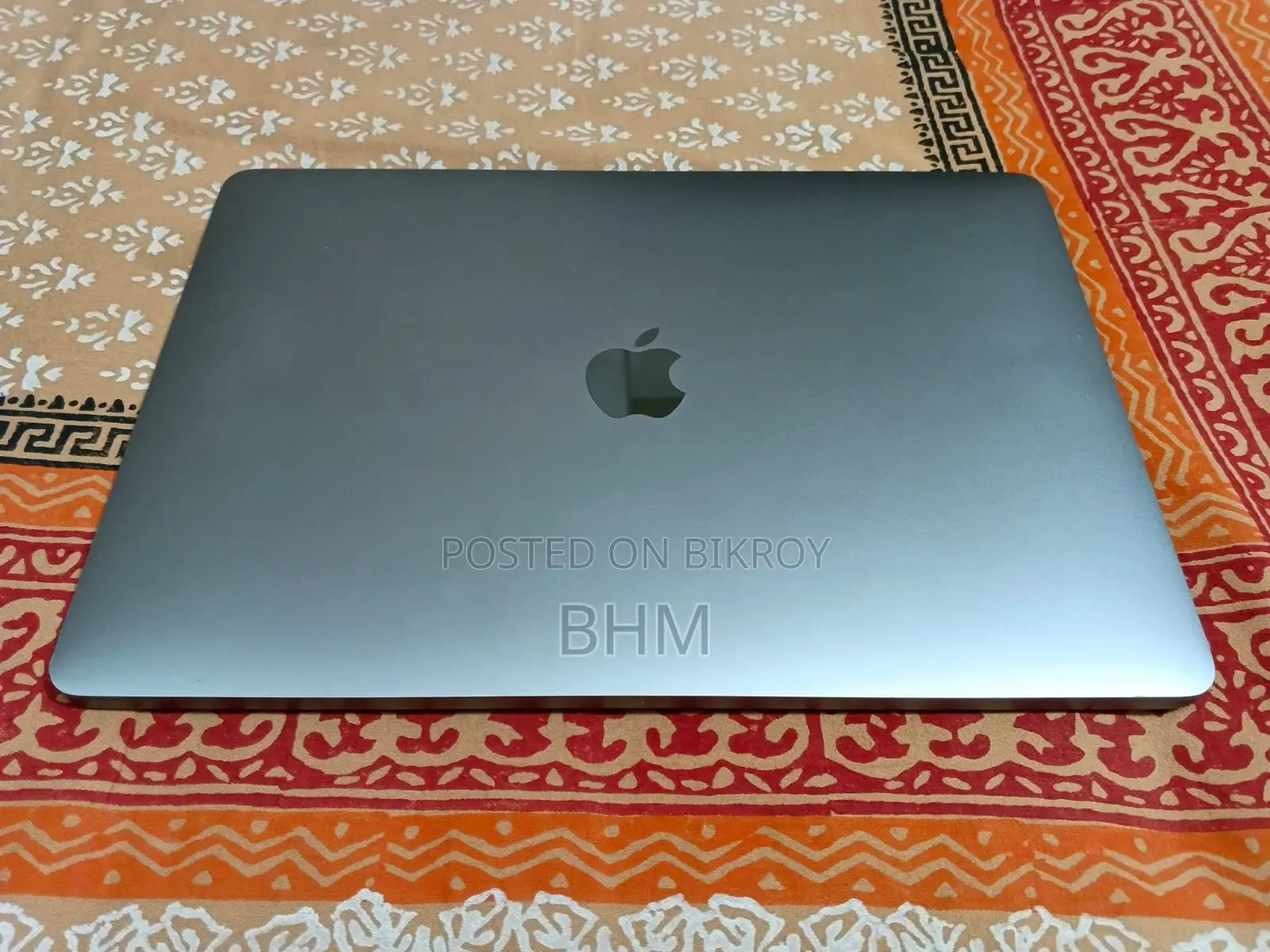ল্যাপটপ বিক্রির জন্য