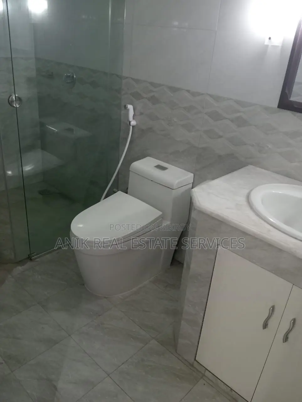 New Modern Swmming Pool Gym Un Farnised Flat Rent At Gulshan 1