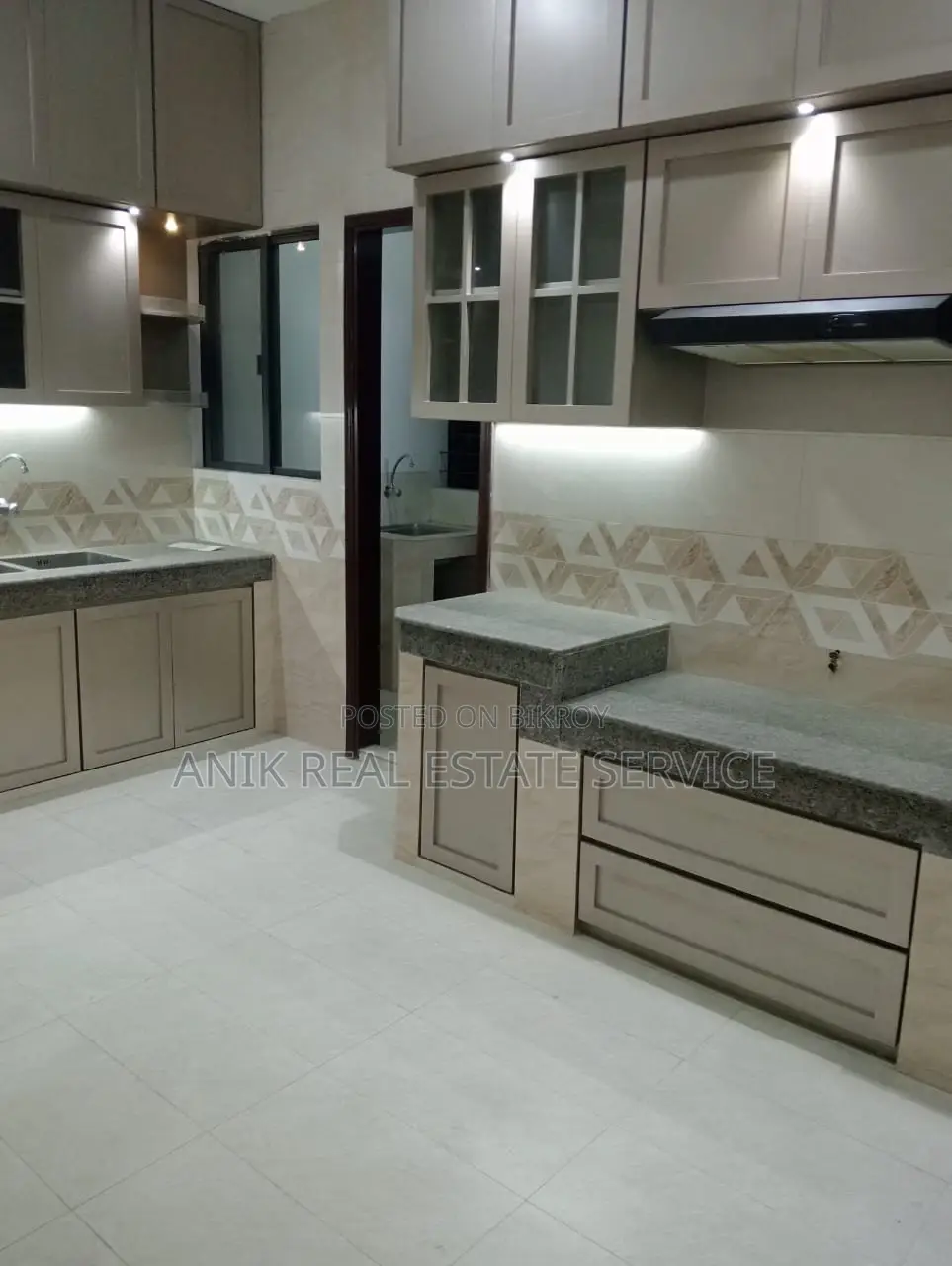 New Modern Swmming Pool Gym Un Farnised Flat Rent At Gulshan 1
