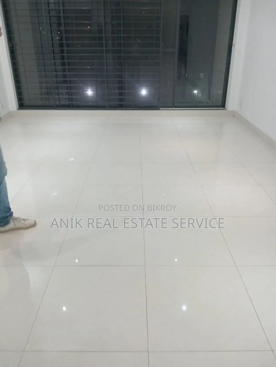 New Modern Swmming Pool Gym Un Farnised Flat Rent At Gulshan 1