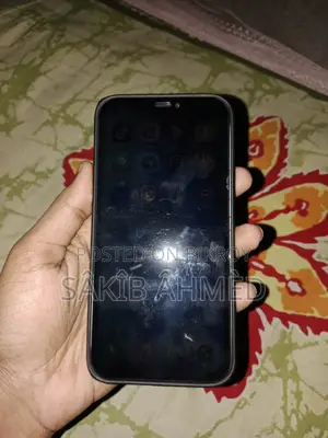 Apple iPhone 12 64GB (Used)