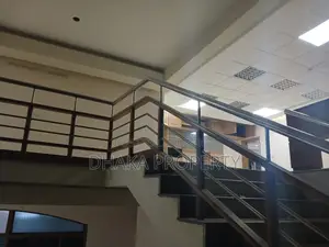 গুলশান এলাকায় ১২০০০ বর্গফুটের ডুপ্লেক্স অফিস ভাড়া হবে