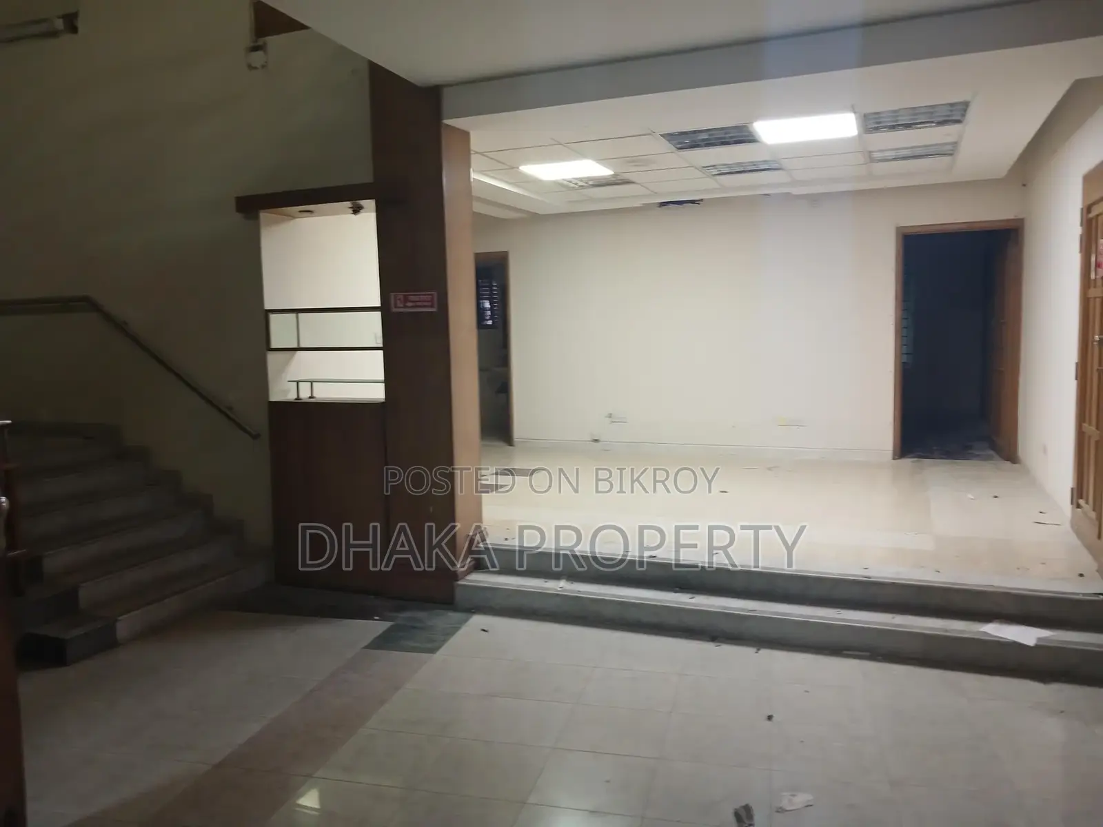 গুলশান এলাকায় ১২০০০ বর্গফুটের ডুপ্লেক্স অফিস ভাড়া হবে