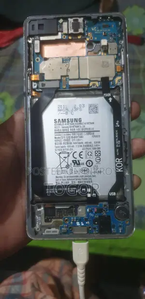 Samsung Galaxy S10 Plus . (Used)