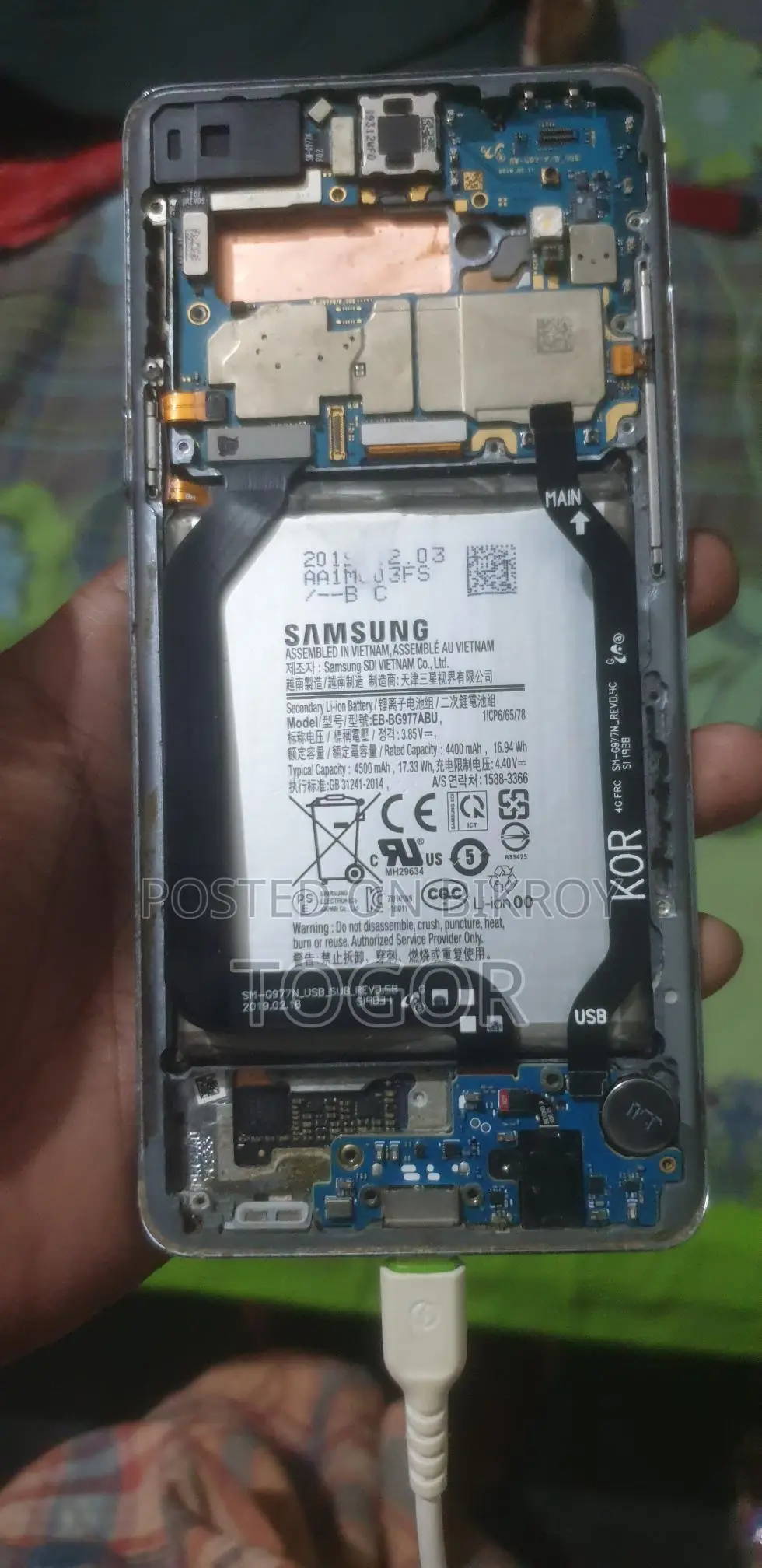 Samsung Galaxy S10 Plus . (Used)