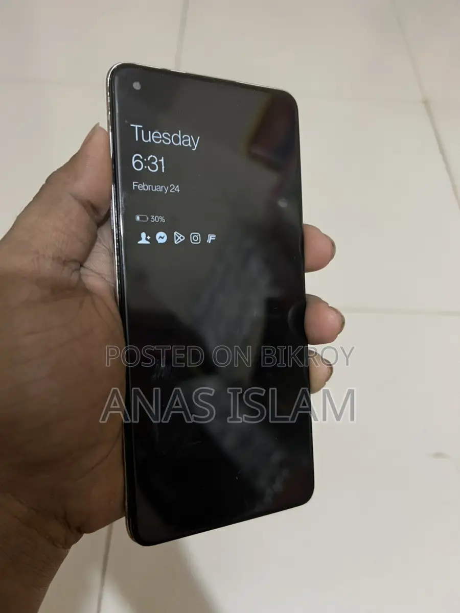 OnePlus 8 . (Used)
