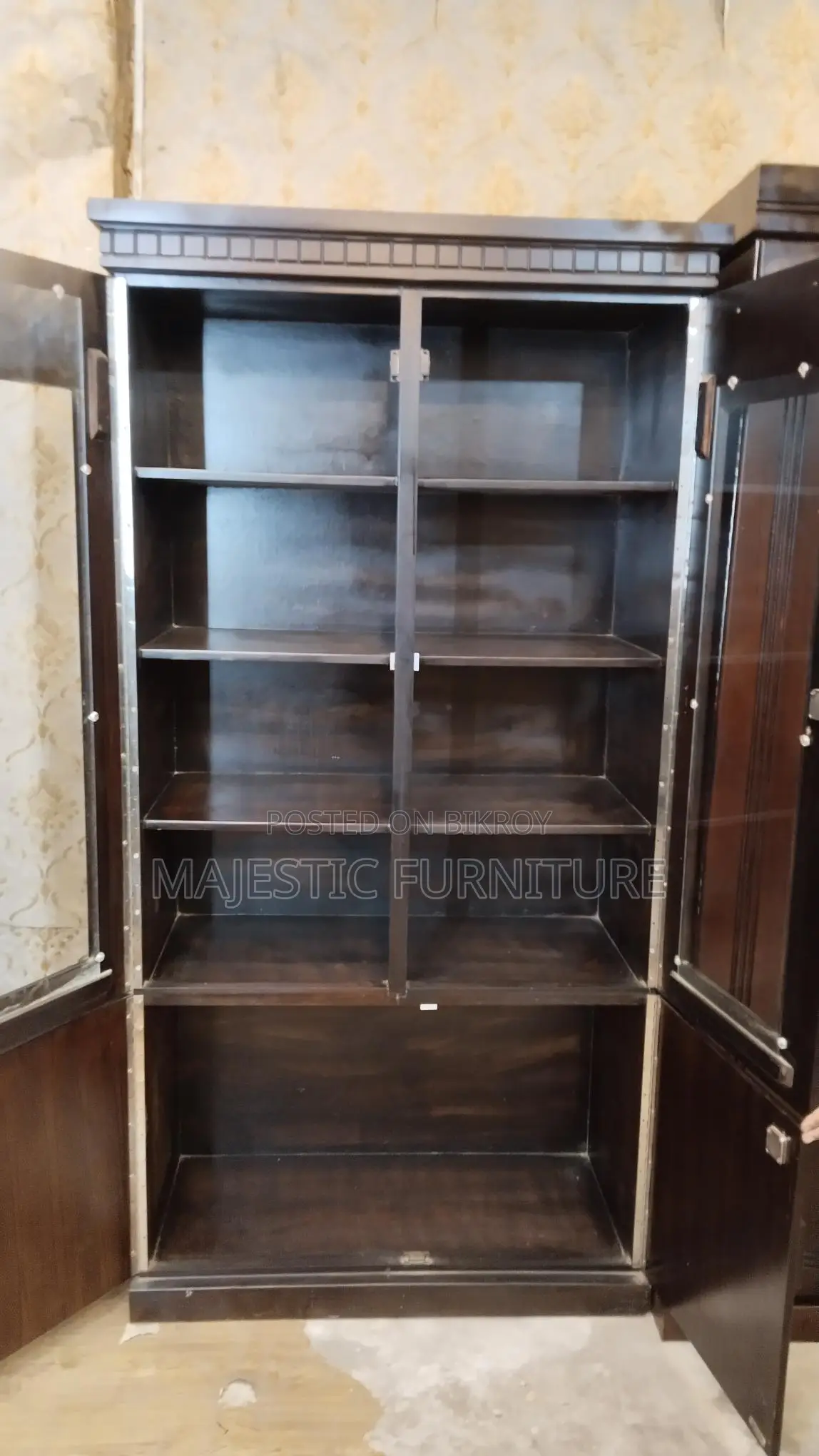 BOOKSHELVES. M # 803