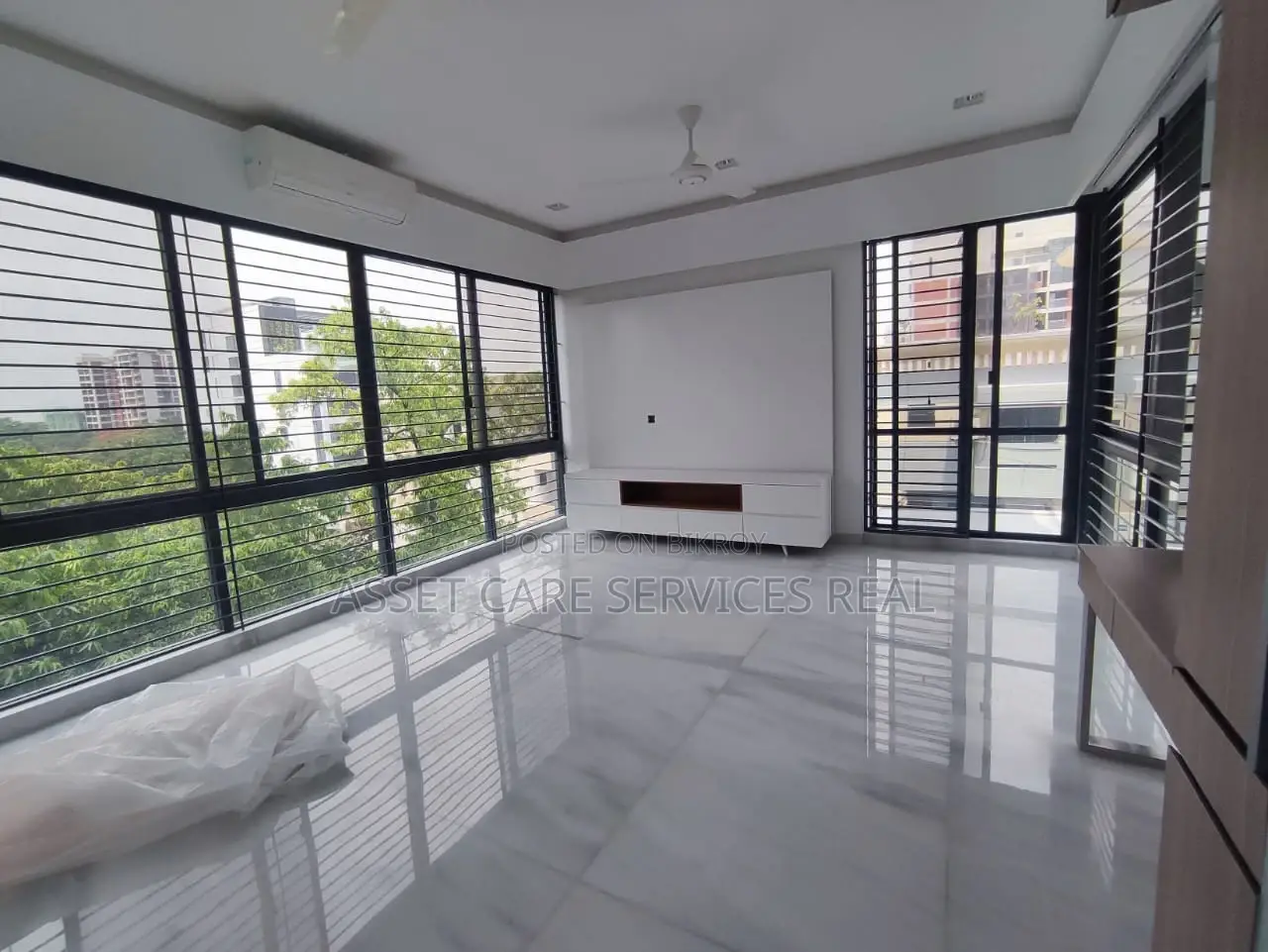 4Bed Gym-Swimming Facilities Luxury New Apartment Rent In North Gulshan