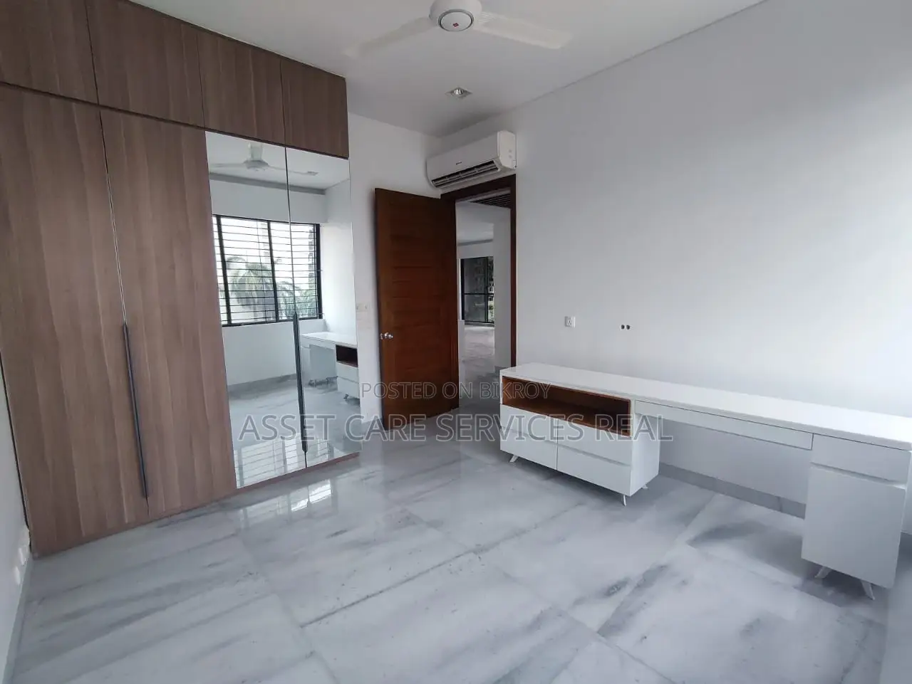 4Bed Gym-Swimming Facilities Luxury New Apartment Rent In North Gulshan