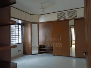 গুলশানে ৩২০০ বর্গফুটের ৪ বেডরুমের আন-ফার্নিশড অ্যাপার্টমেন্ট ভাড়া হবে