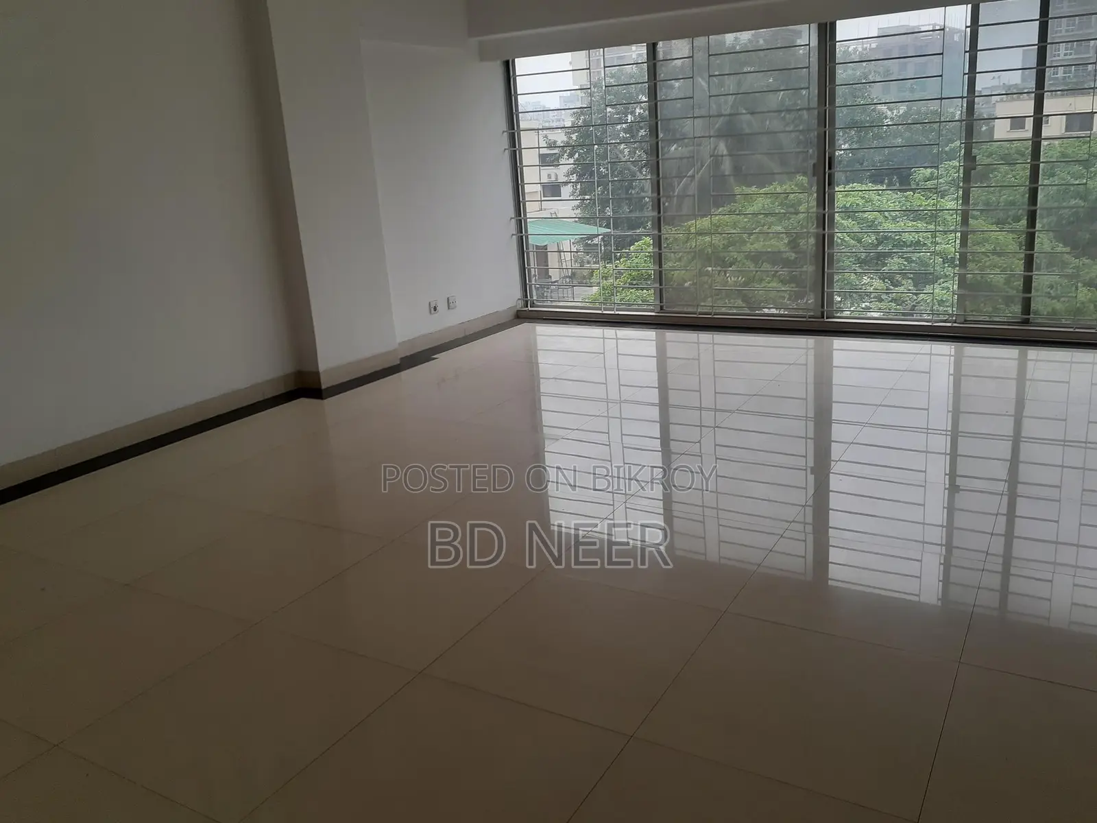Dupleix 8500 Sqft Brand New Flat Rent in Gulshan-2 North