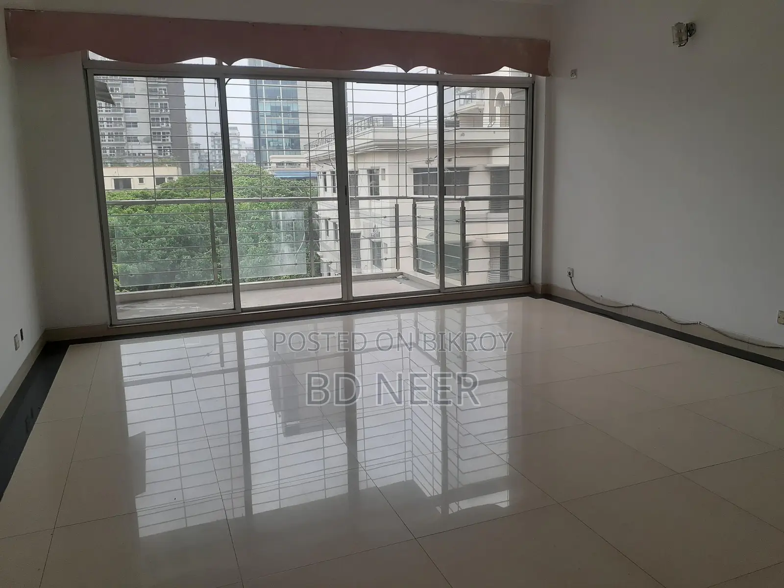 Dupleix 8500 Sqft Brand New Flat Rent in Gulshan-2 North