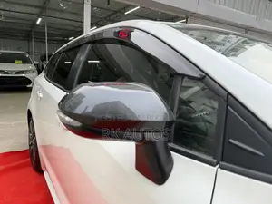 Toyota Corolla Touring WXB Hybrid 2020