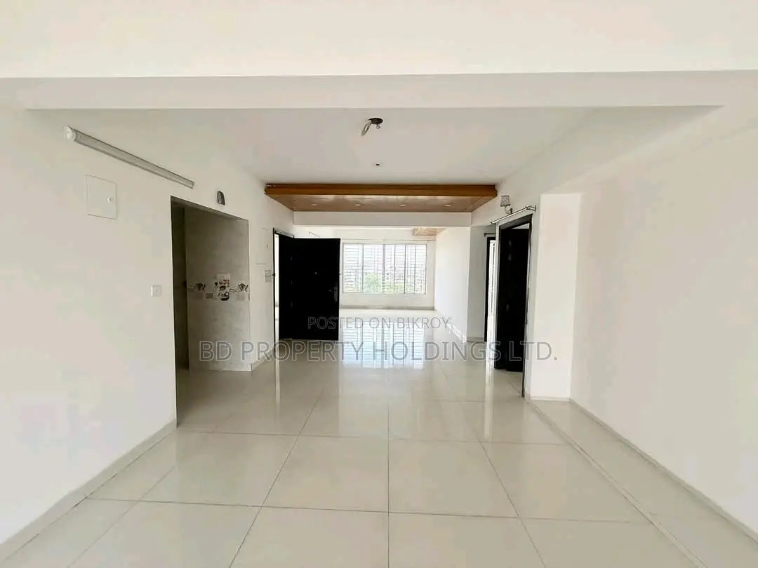 4bdrm Apartment in Uttara for rent