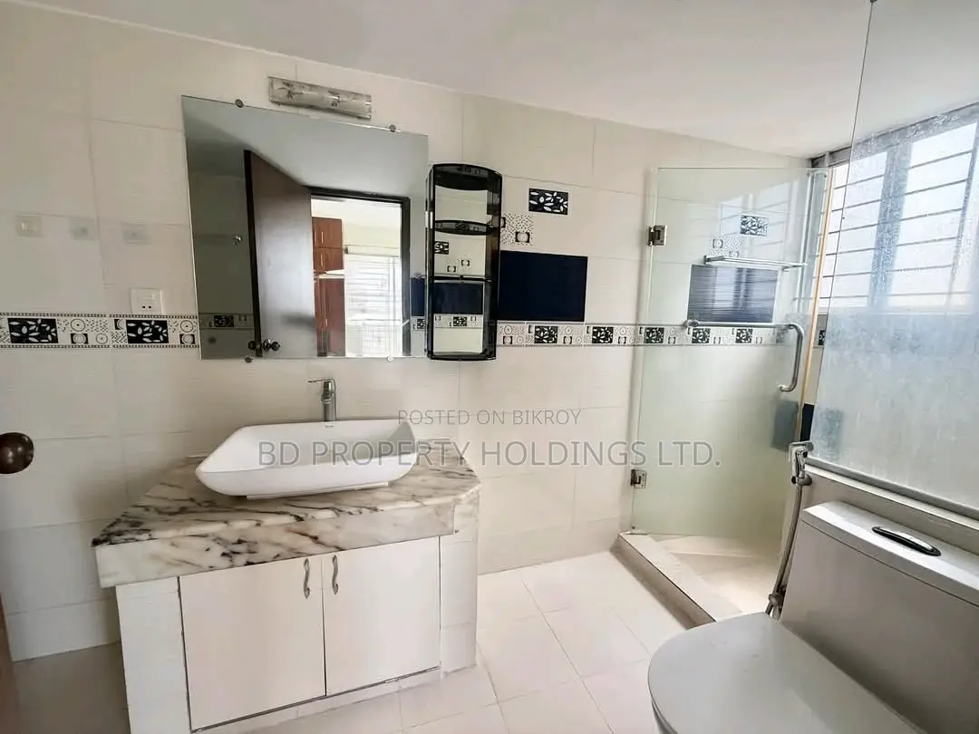 4bdrm Apartment in Uttara for rent