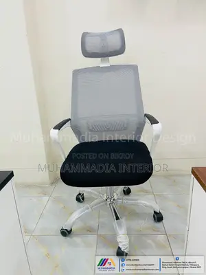EXECUTIVE CHAIR (MID- 12001 WHITE)