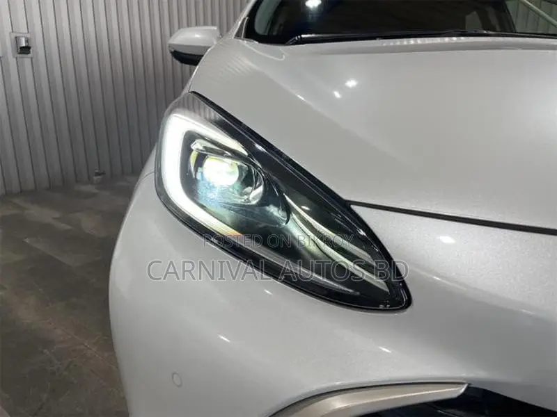 Toyota Aqua z HYBRID 2021