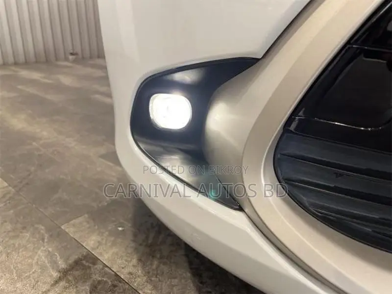 Toyota Aqua z HYBRID 2021