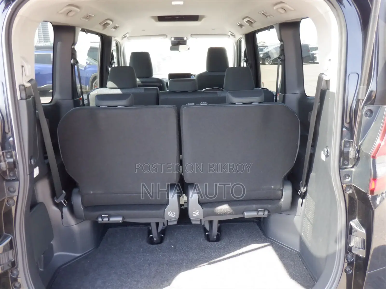 Toyota Noah X LIMITED 2022