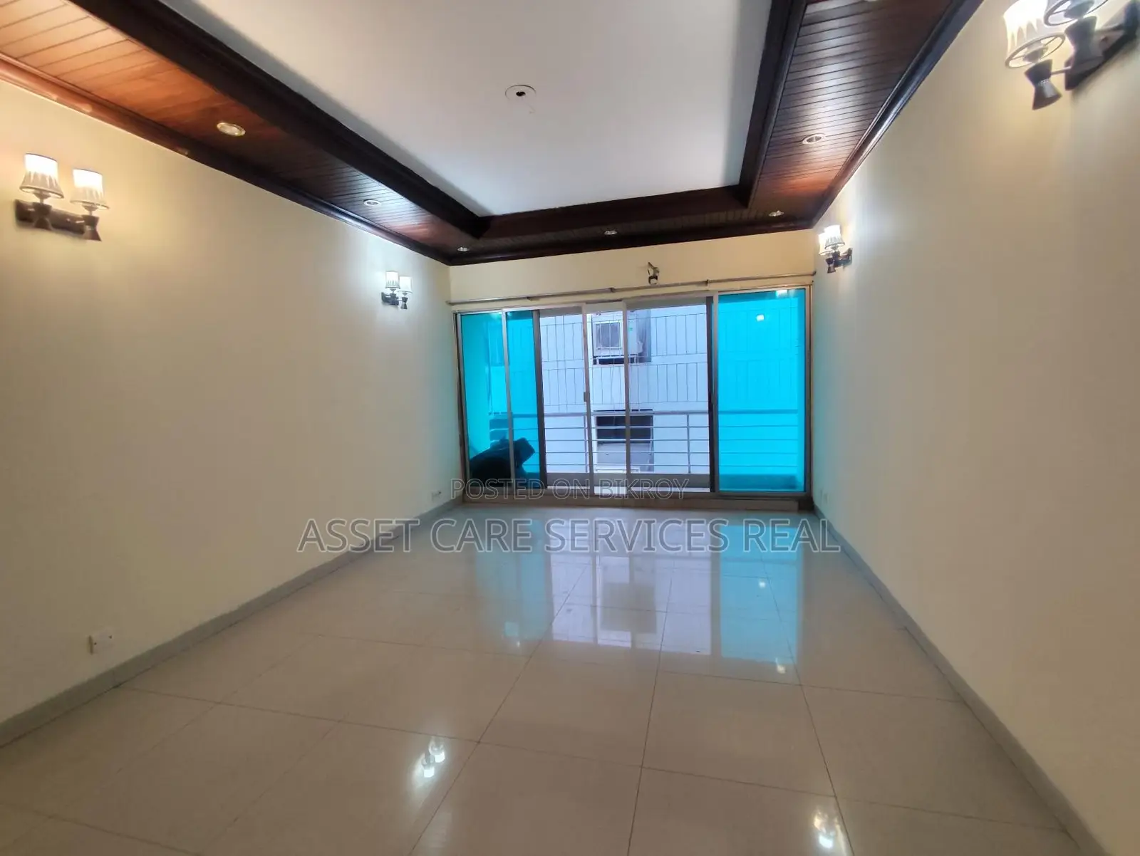 Baridhara Diplomatic Zone 3Bed Un-Furnished Exclusive Apartment Rent
