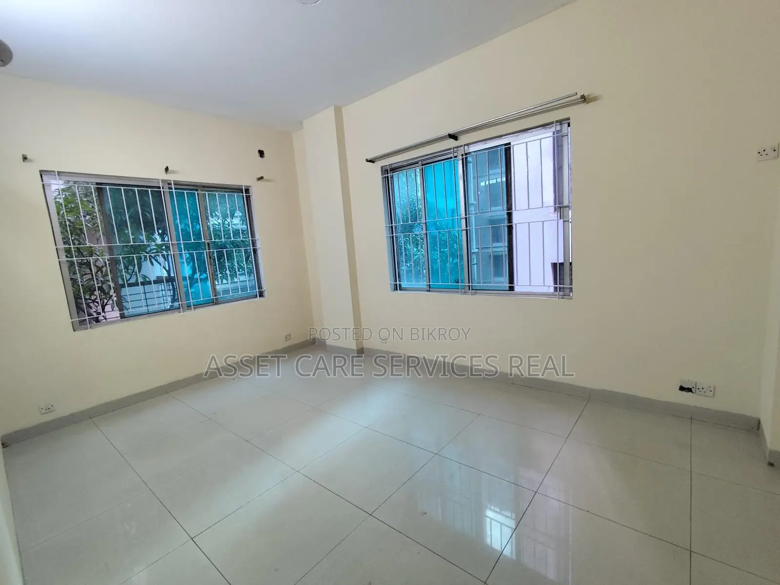 Baridhara Diplomatic Zone 3Bed Un-Furnished Exclusive Apartment Rent