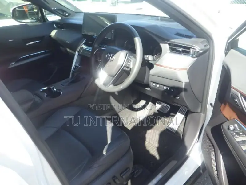 Toyota Harrier NON-HYBRID Z-LEATHER 2021