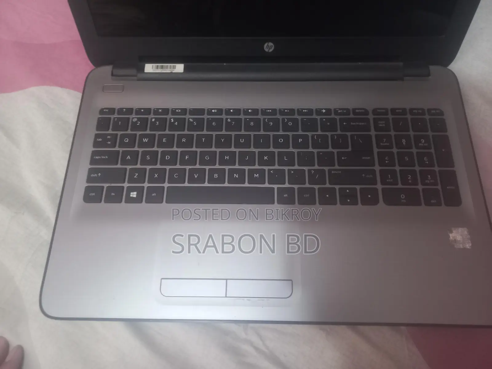 HP Notebook 15-ay074tx