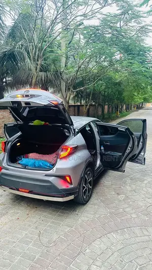 CHR Car For Rent