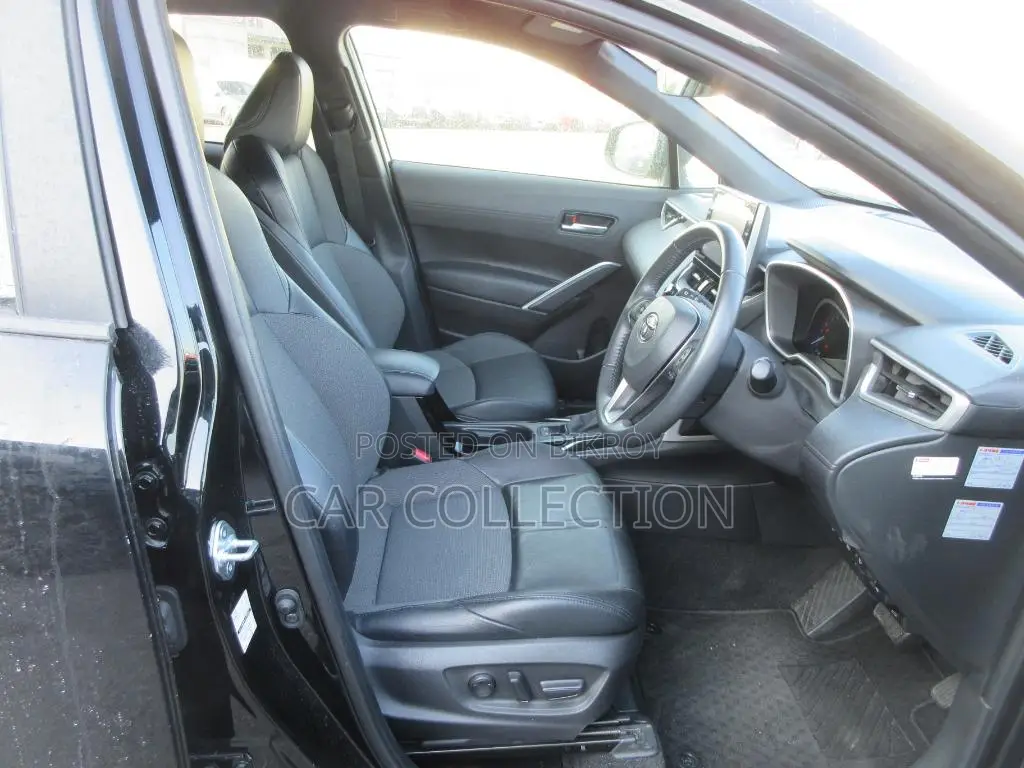 Toyota Corolla Cross Z Leather Hy Black 2021