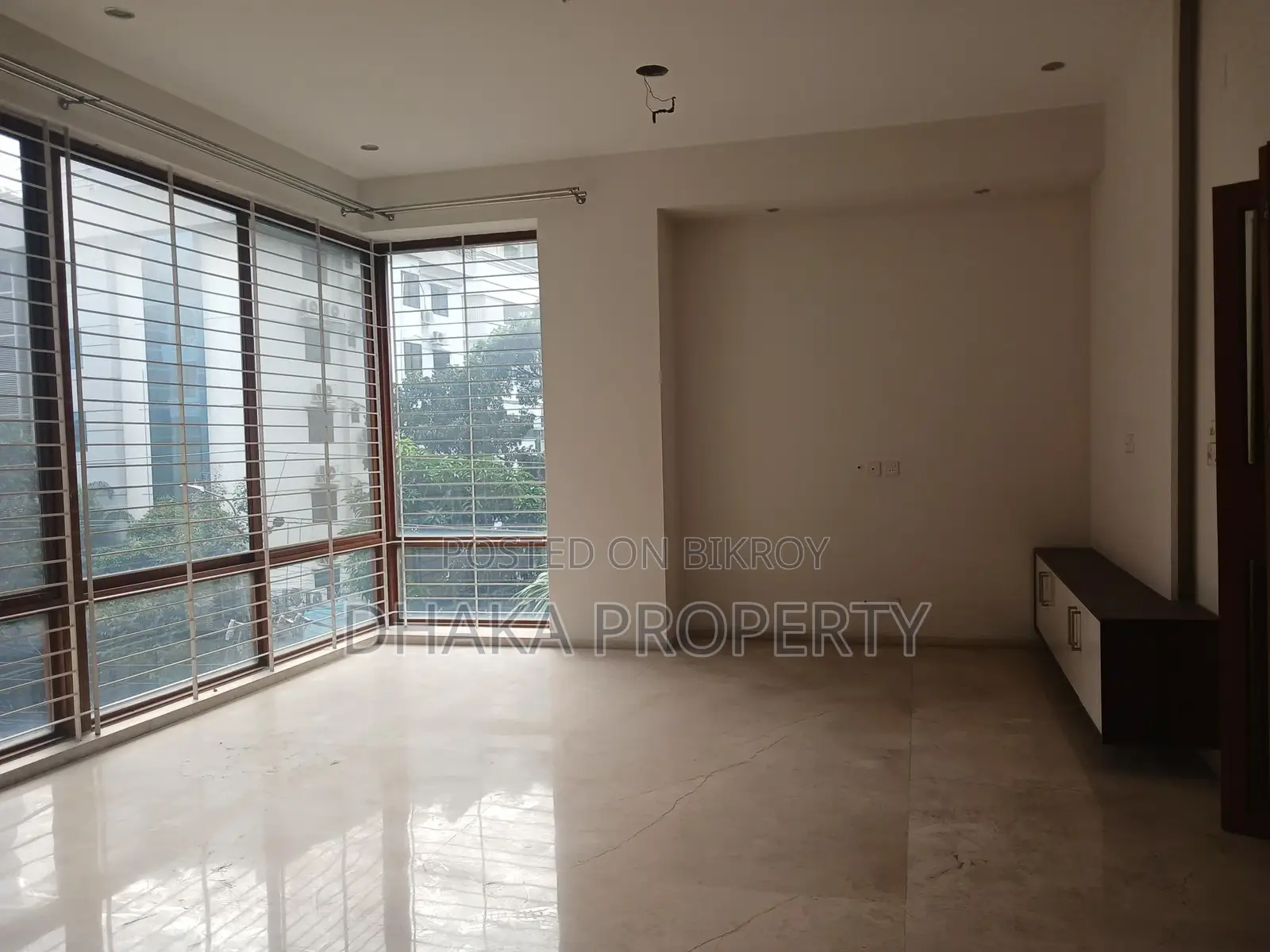 4Bed Biq Apartment 4500SqFt. Rent At Baridhara Diplomatic Zone