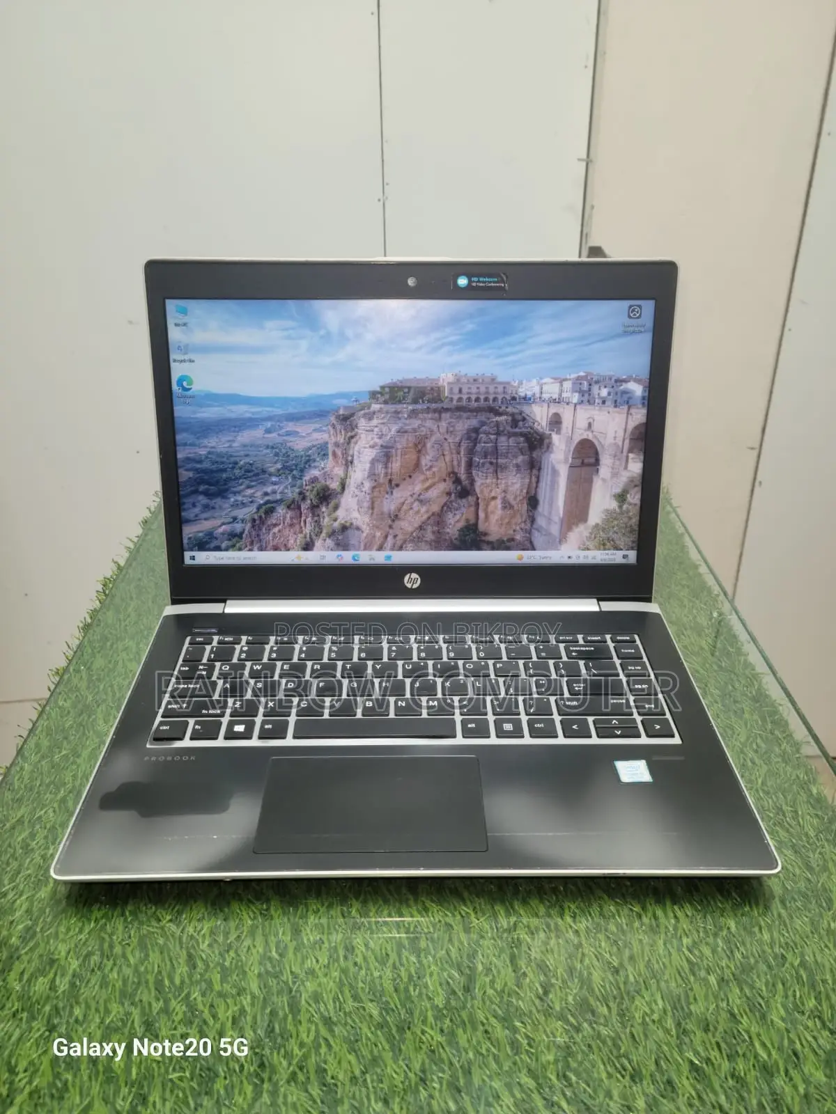 HP ProBook 440 G5 I5 8th Gen 8/256gb