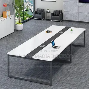 Conference Table (MID-506)