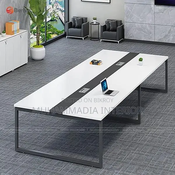 Conference Table (MID-506)