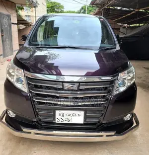 Toyota Noah Si OCTANE LPG 2015