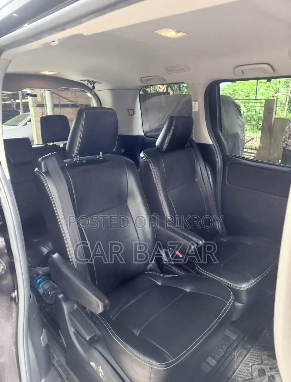 Toyota Noah Si OCTANE LPG 2015