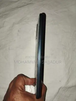 Vivo Y33s (Used)