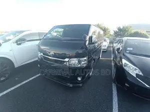 Toyota Hiace SUPER GL DARK PRIME 2020