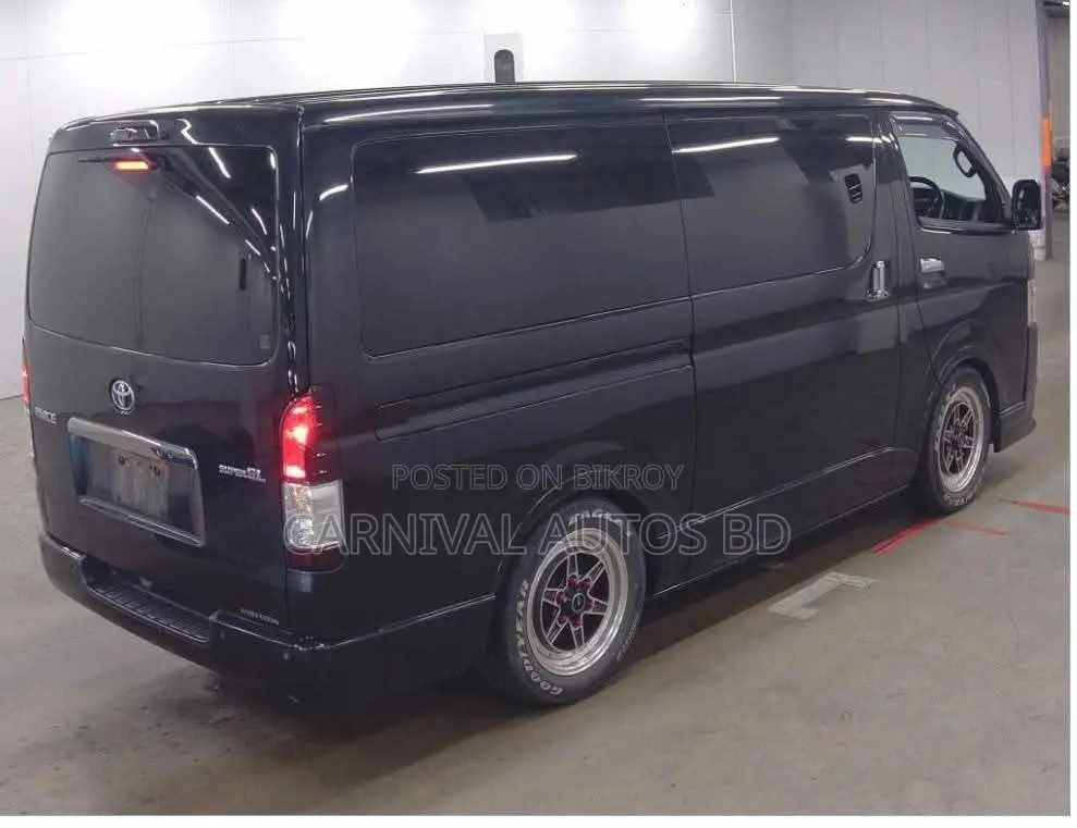 Toyota Hiace SUPER GL DARK PRIME 2020