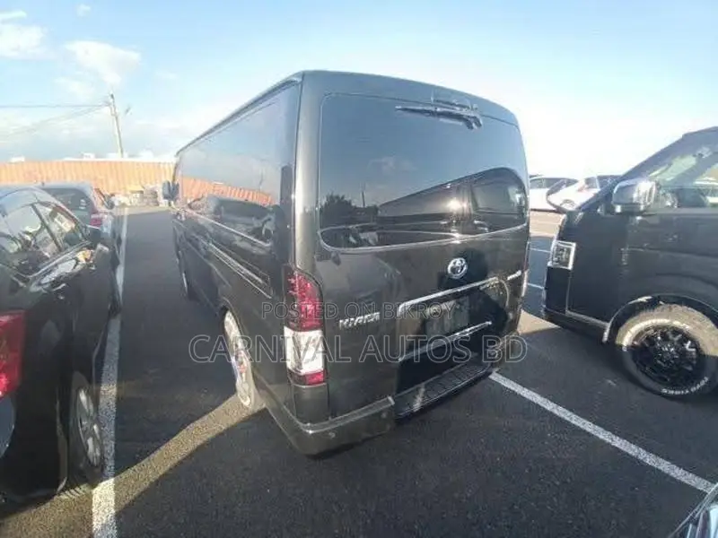 Toyota Hiace SUPER GL DARK PRIME 2020
