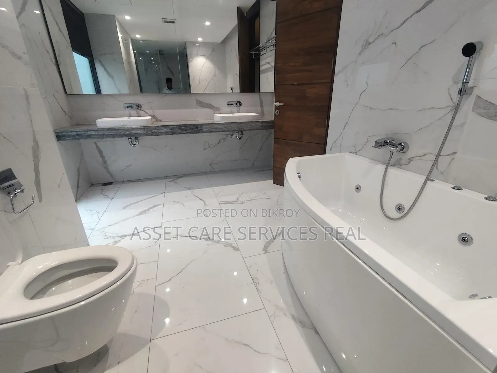 Luxurious Brand New 4-Bed Apartment with Gym & Pool Facilities for Rent in Baridhara