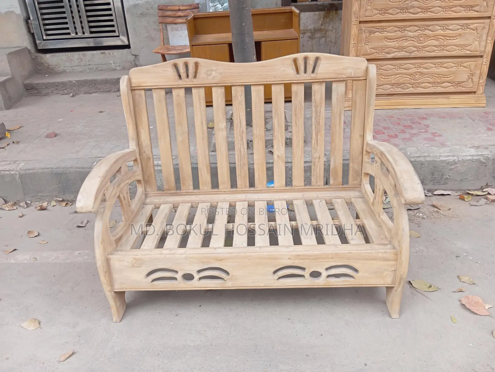Sofa 2*2*1& Tea Table 1 Pvc. Chottgng Segun