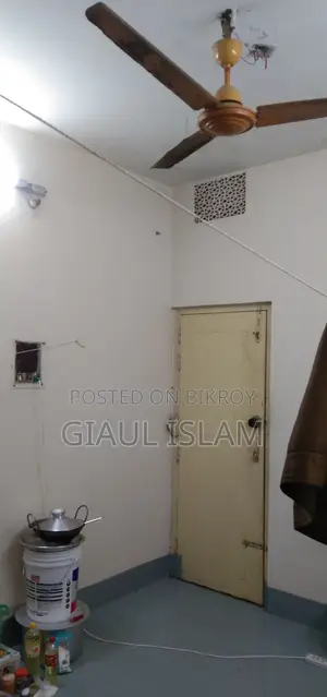 Rent a room for 3 people