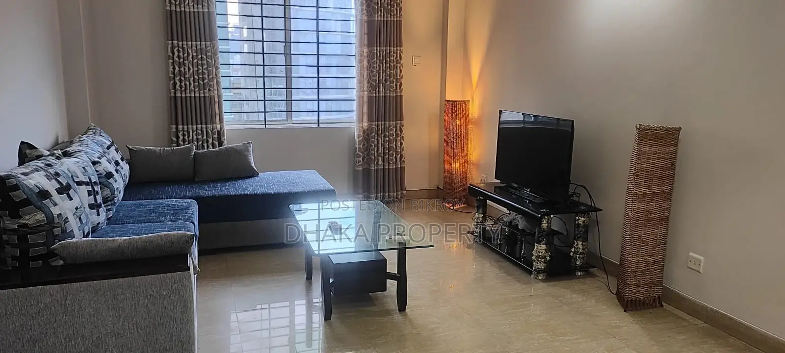 Fully Furnished (2700-Sqft) Nice Apartment Rent in Gulshan